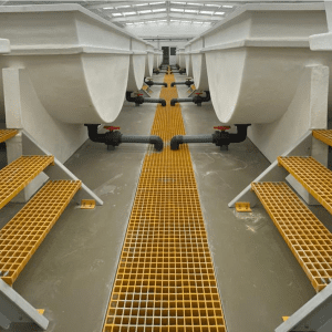 ESCALERA DE PLATAFORMA